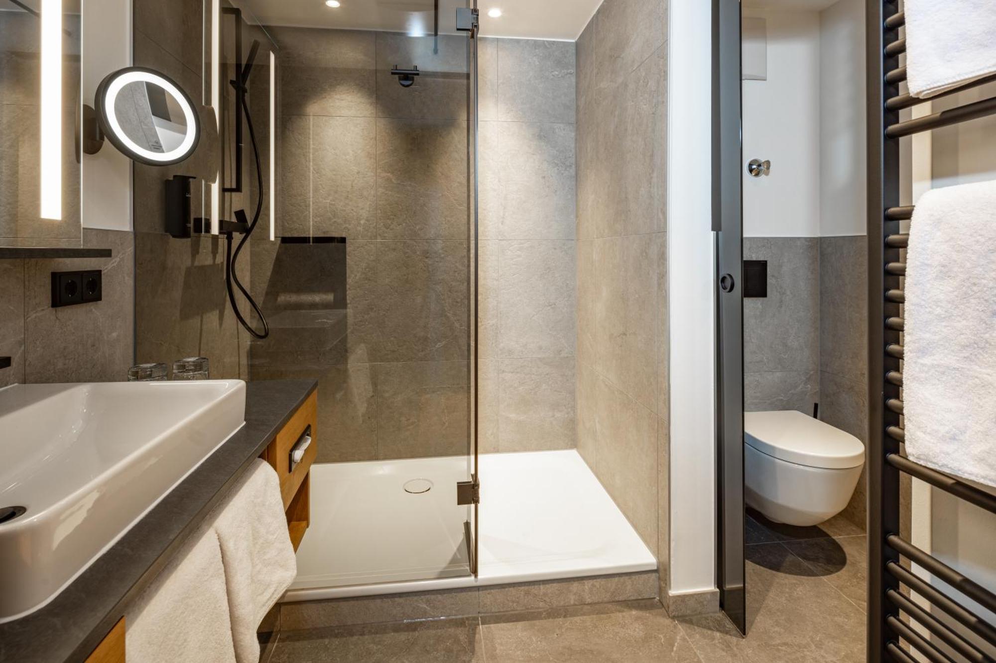 Alm-&wellnesshotel Alpenhof