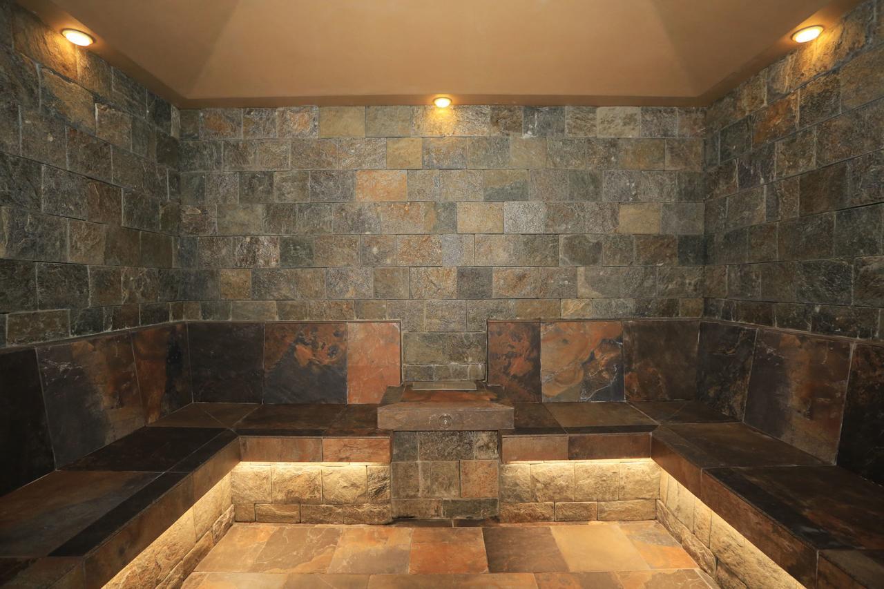 Alm-&wellnesshotel Alpenhof Hotel 4*