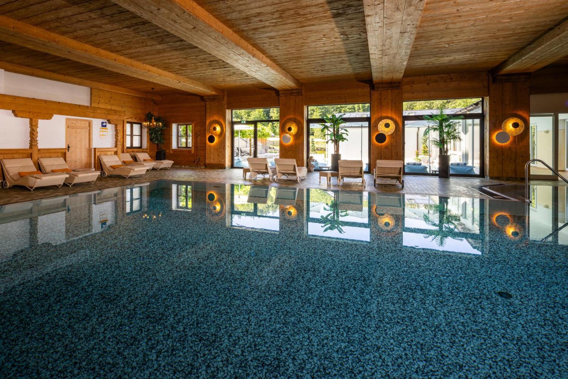 Alm- & Wellnesshotel Alpenhof Hotel