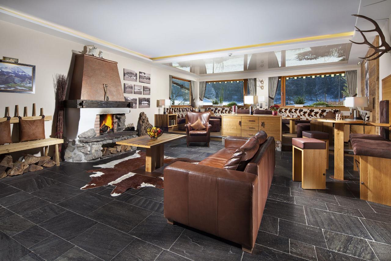 Alm- & Wellnesshotel Alpenhof 4*